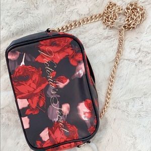 VS purse